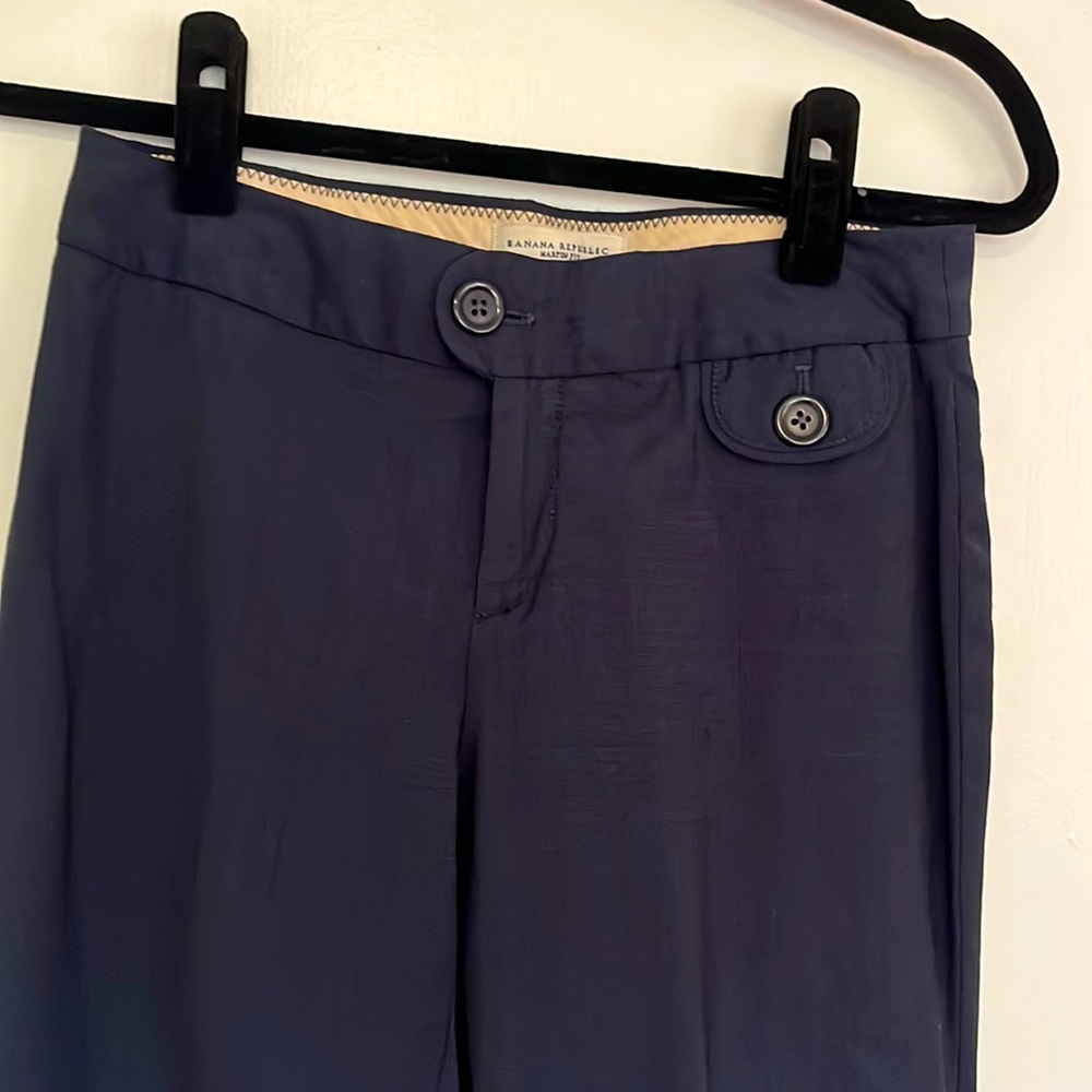 Banana republic Martin fit wide leg trouser 100% wool navy-gray. Size 0 petite.